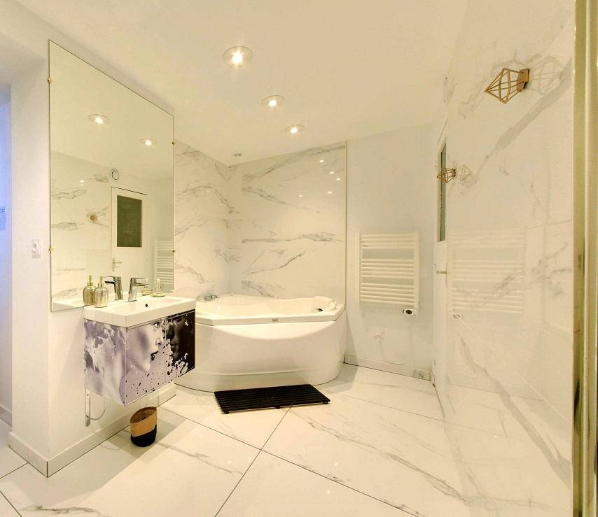votre-experience-insolite-la-suite-50-nuances-3