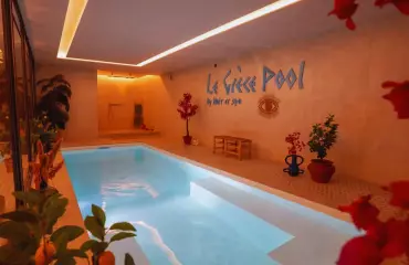 grece-pool-belleville-by-nuit-et-spa-piscine-privee-1