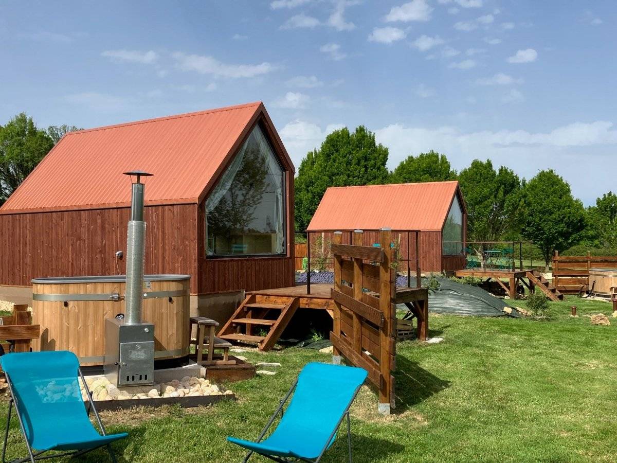 les-magnolias-tiny-house-bain-nordique-perigord-6