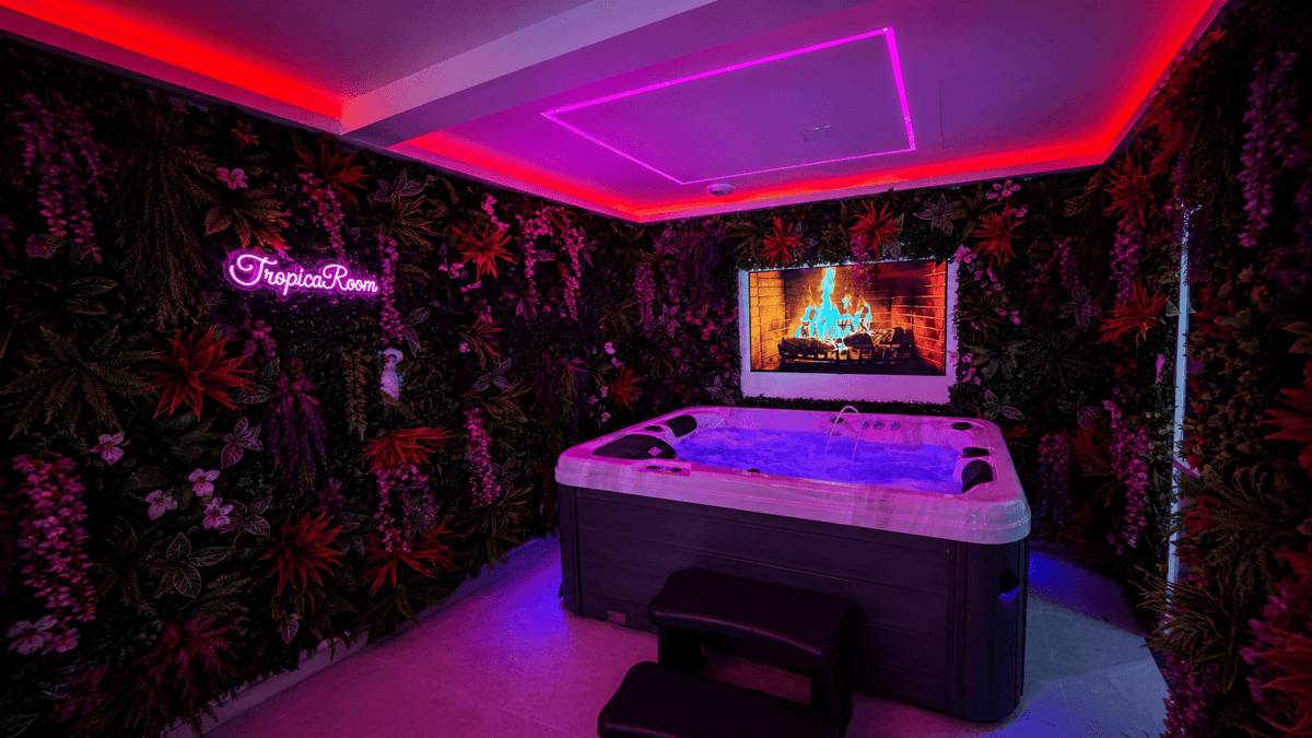 tropicaroom-2