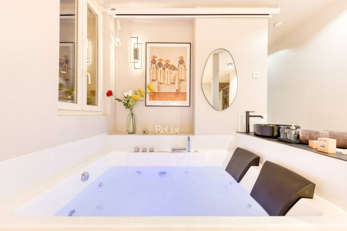 suite-luxe-new-york-spa-cinema-3