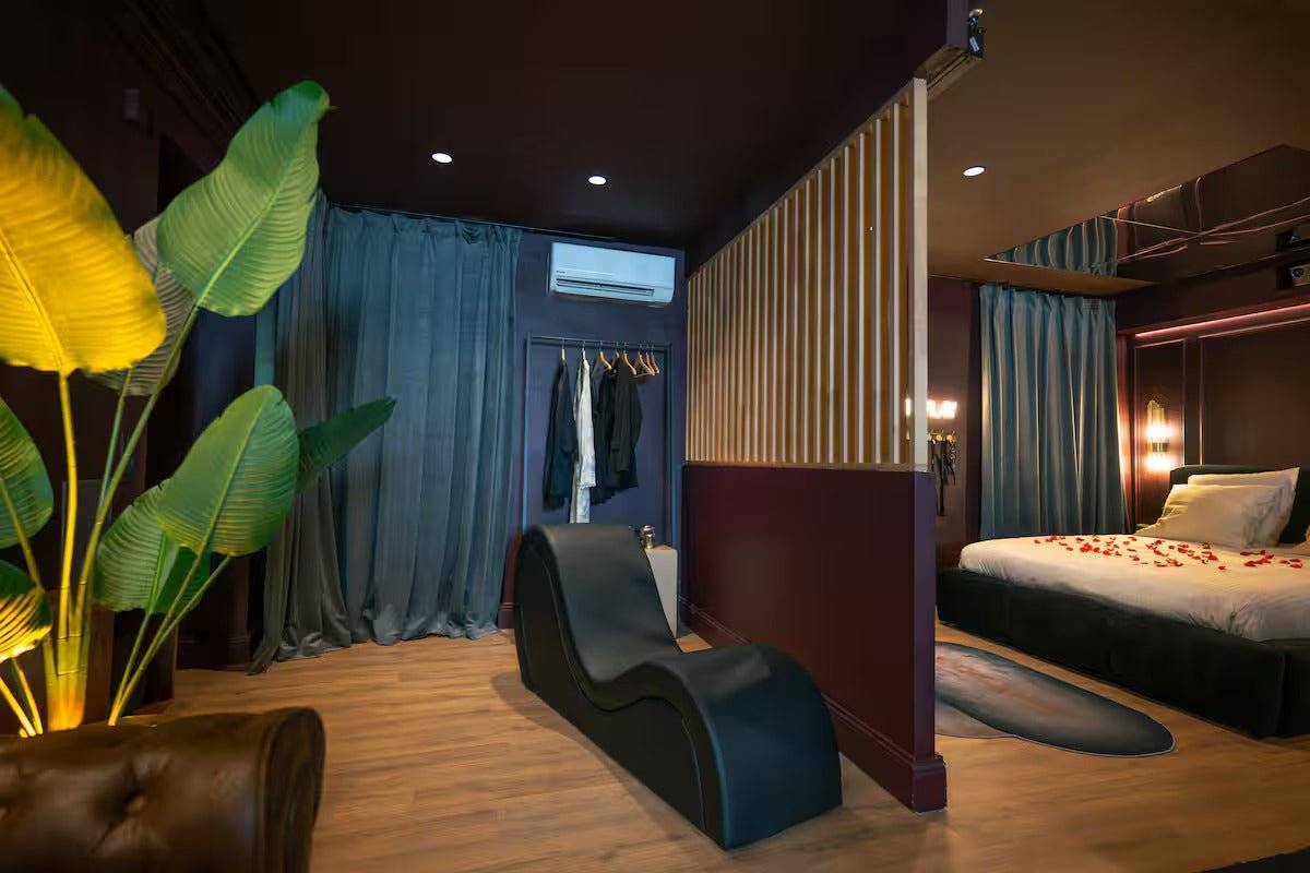 love-room-luxe-balneo-cinema-4