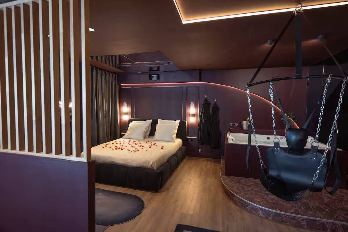love-room-luxe-balneo-cinema-5