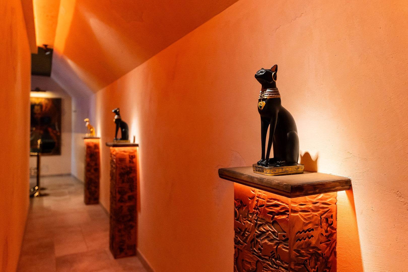 le-secret-de-cleopatre-love-room-jacuzzi-piece-secrete-2