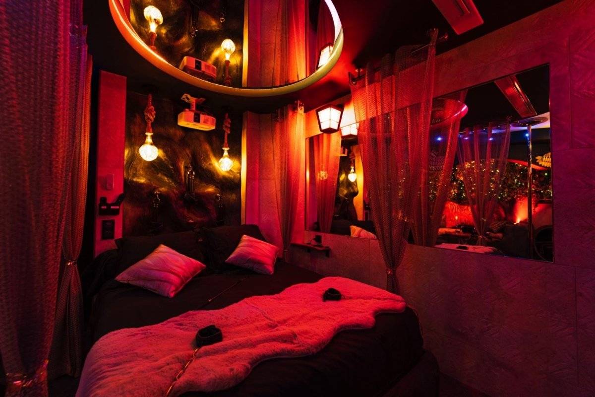 love-and-sex-room-la-romaine-3