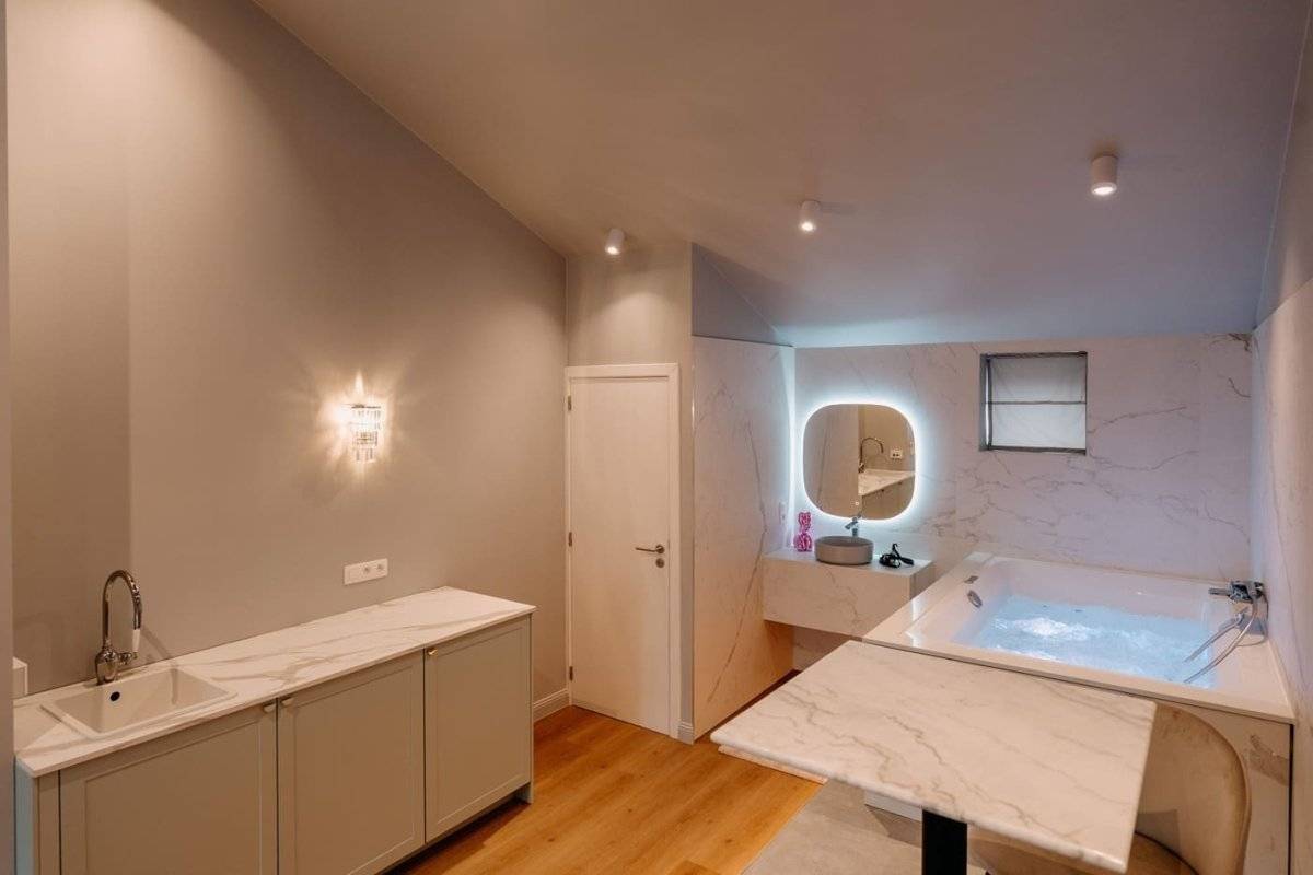 designer-hotel-suite-dior-5