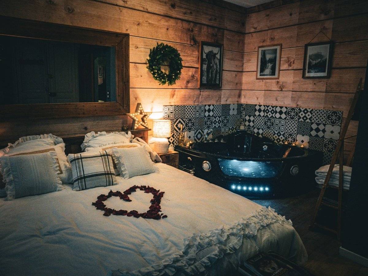 le-chalet-romantique-spa-cine-prive-2