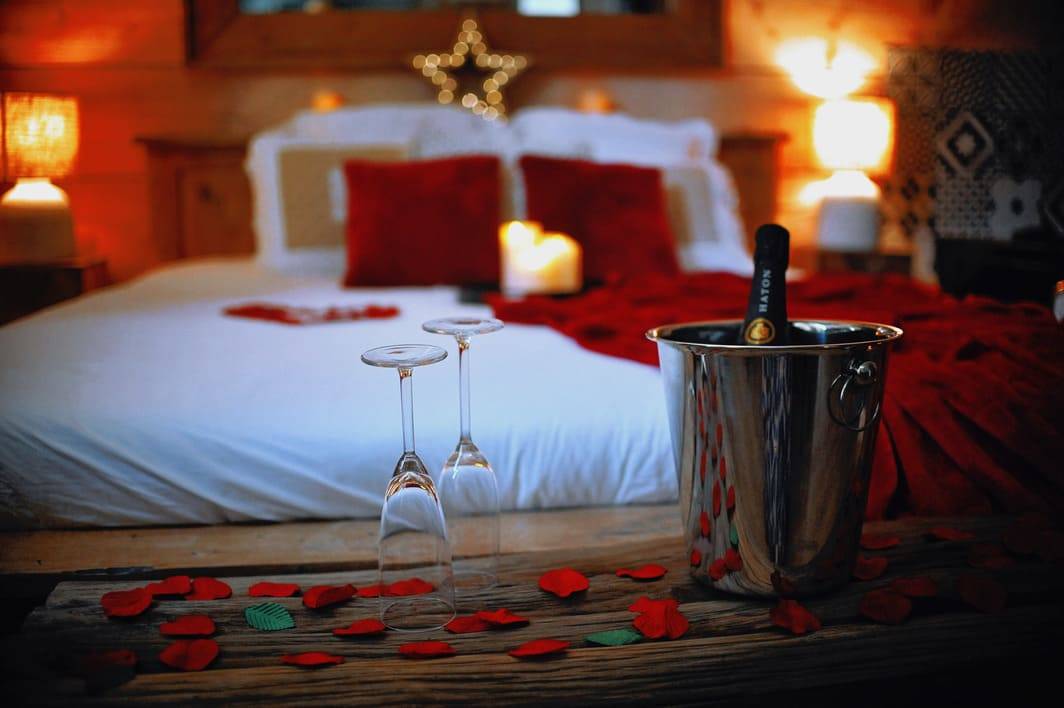 le-chalet-romantique-spa-cine-prive-3