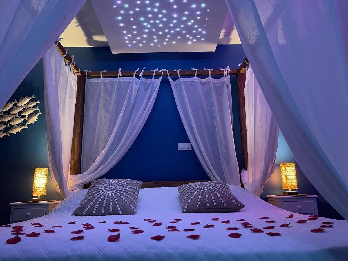linstant-romantique-suite-santorin-5