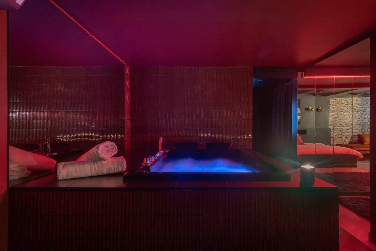 bouche-cousue-suite-bandara-3