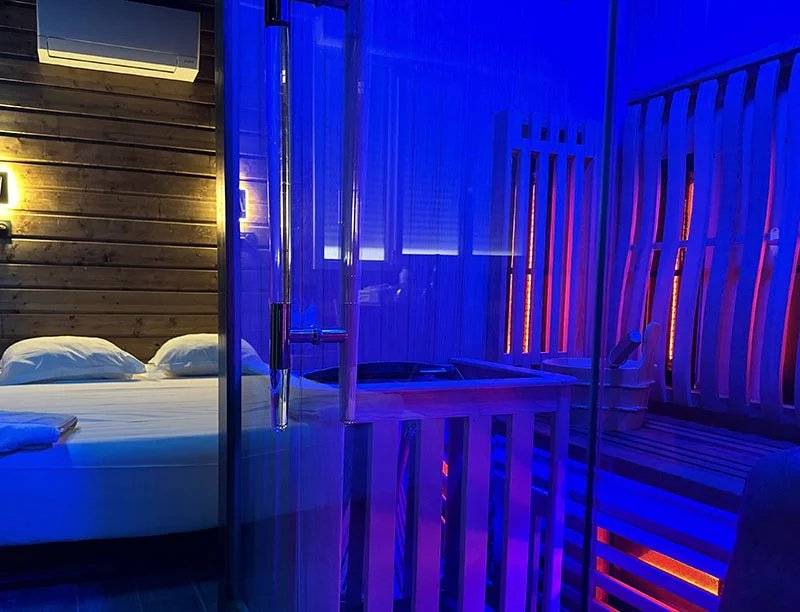love-room-perpignan-3
