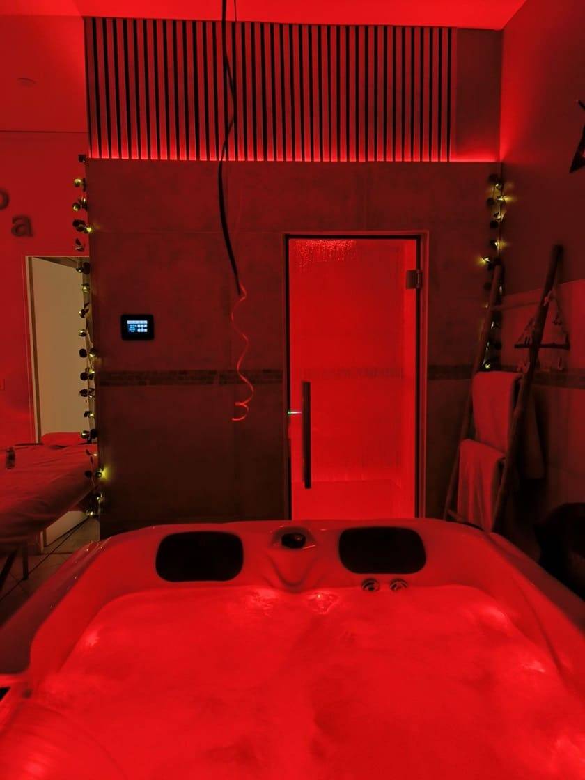 the-spa-by-elle-et-lui-nice-4