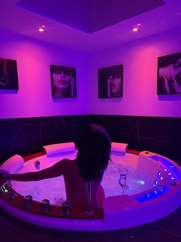 lolympe-des-sens-aphrodite-deesse-du-desir-2
