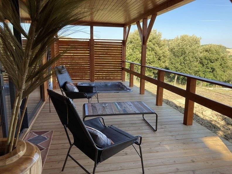 tresors-de-campagne-cabane-de-prestige-a-perte-de-vue-2