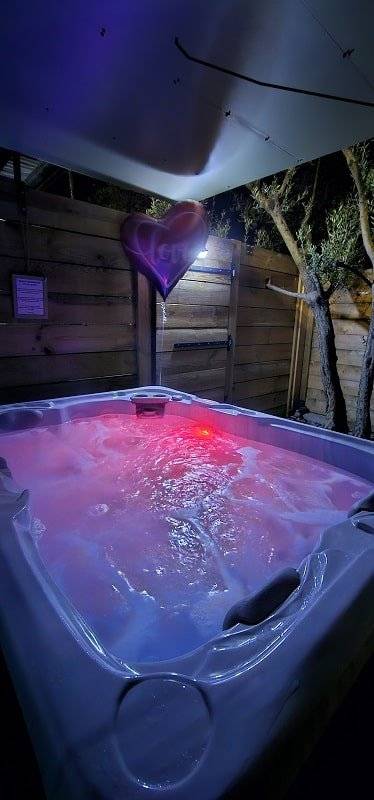 lechappee-des-plaisirs-chambre-cigale-2
