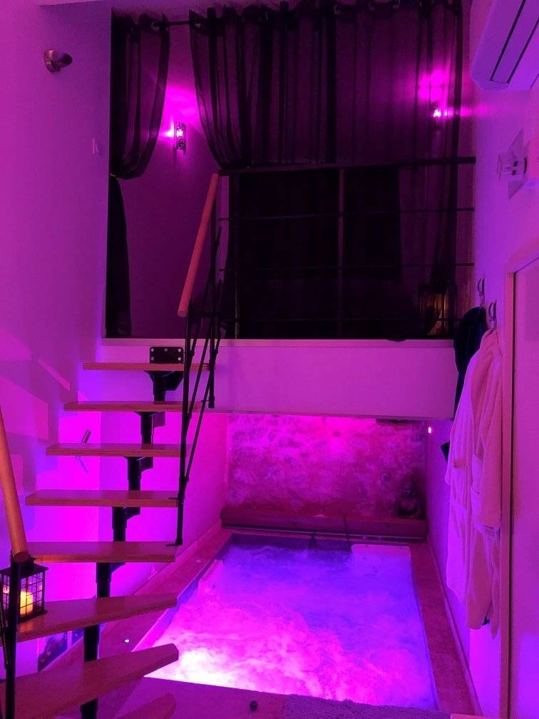 loveroom-orgon-dreams-love-5