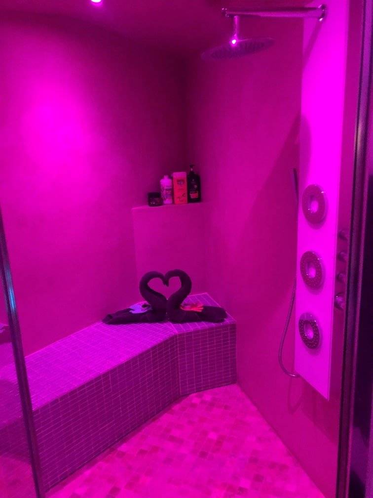 loveroom-orgon-dreams-love-6