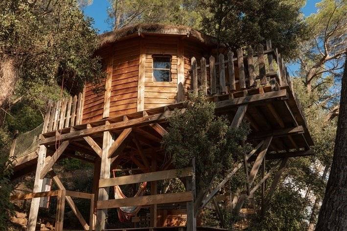 domaine-de-la-tuiliere-cabane-perchee-spa-privatif-3