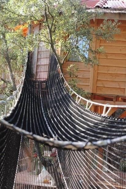 domaine-de-la-tuiliere-cabane-perchee-spa-privatif-4