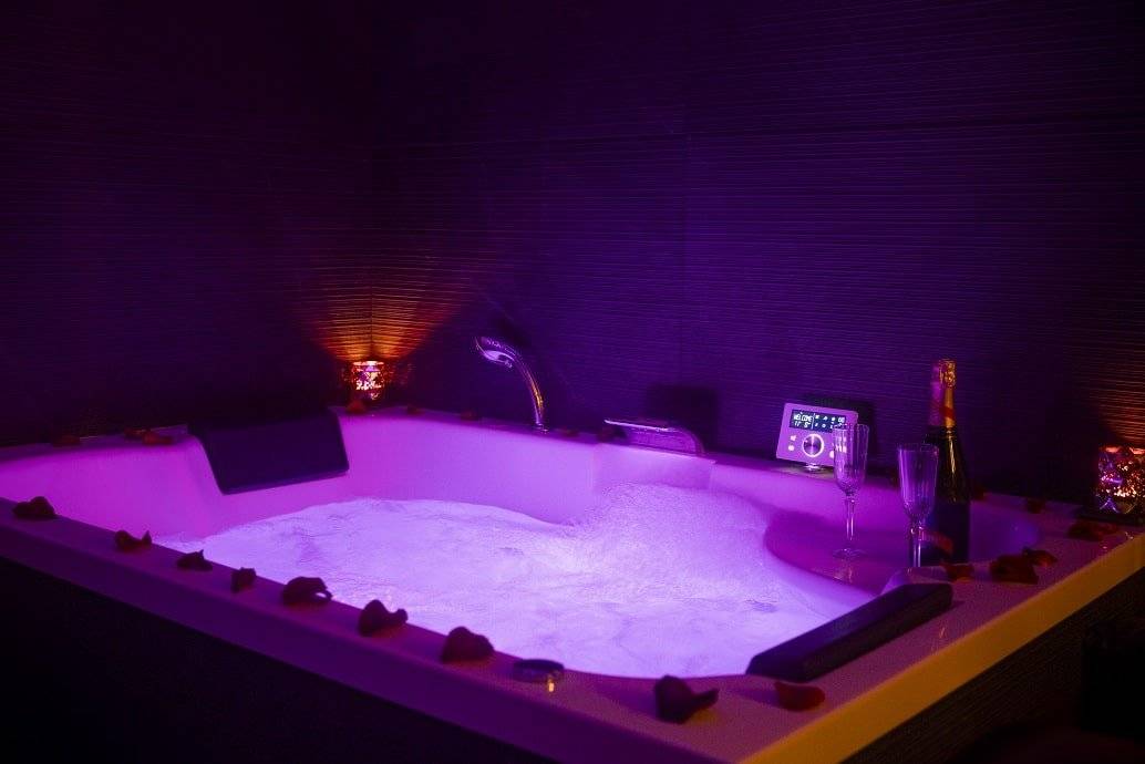 leden-suite-spa-piscine-vallee-chevreuse-2