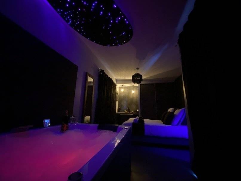 leden-suite-spa-piscine-vallee-chevreuse-3